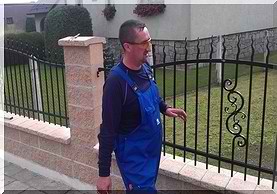 Montáž kovaných plotů